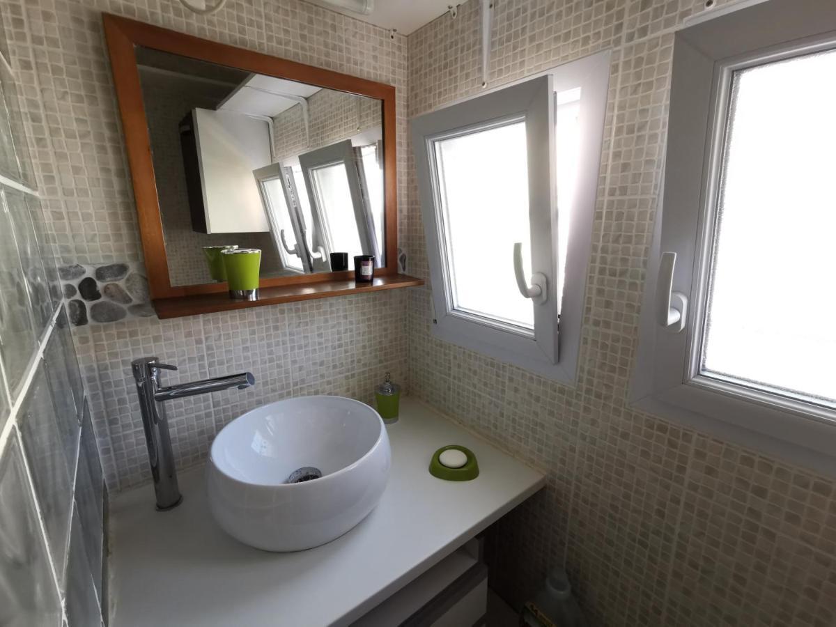 Holiday home Maison De 3 A 400 M De La Kairon - Pair Sur